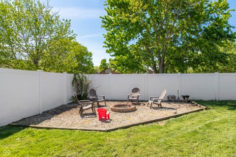 Photo of 367 Primrose Lane, Avon, IN