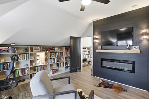 Bonus room at 13120 Broad Street, Carmel, IN