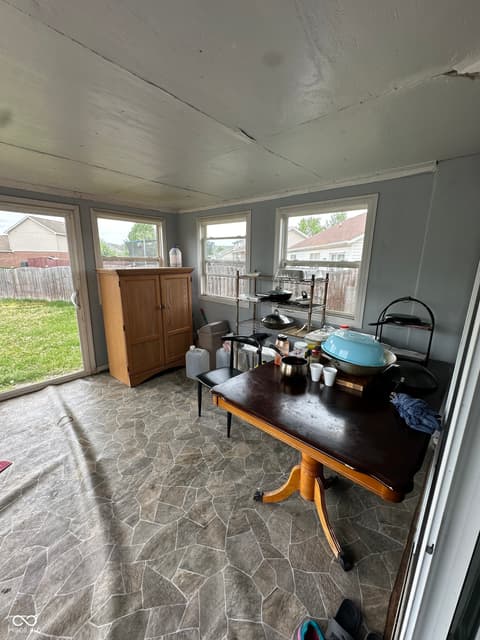 Photo of 910 Angus Way, Indianapolis, IN