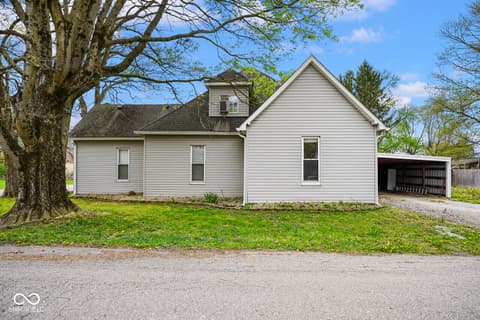 Photo of 209 N Plum Street, Fairland, IN