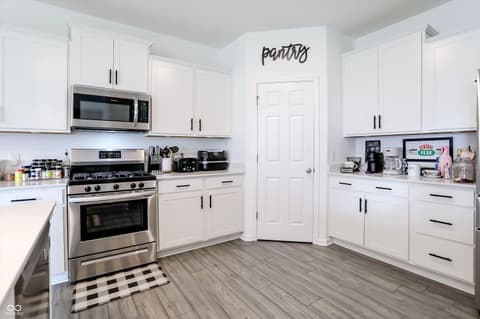 Photo of 962 Terra Lane, Franklin, IN