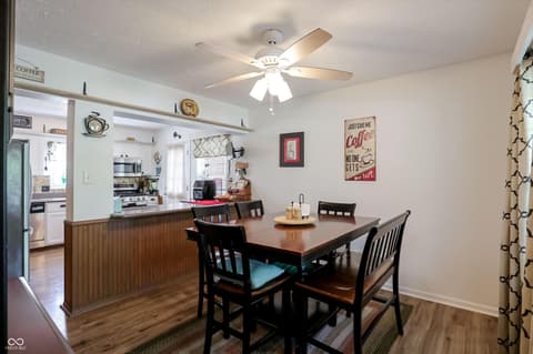 Photo of 12222 Sycamore Drive, Indianapolis, IN