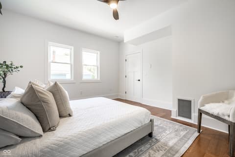 Photo of 1034 N Tacoma Avenue, Indianapolis, IN