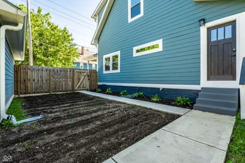 Photo of 1034 N Tacoma Avenue, Indianapolis, IN