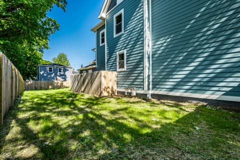 Photo of 1034 N Tacoma Avenue, Indianapolis, IN