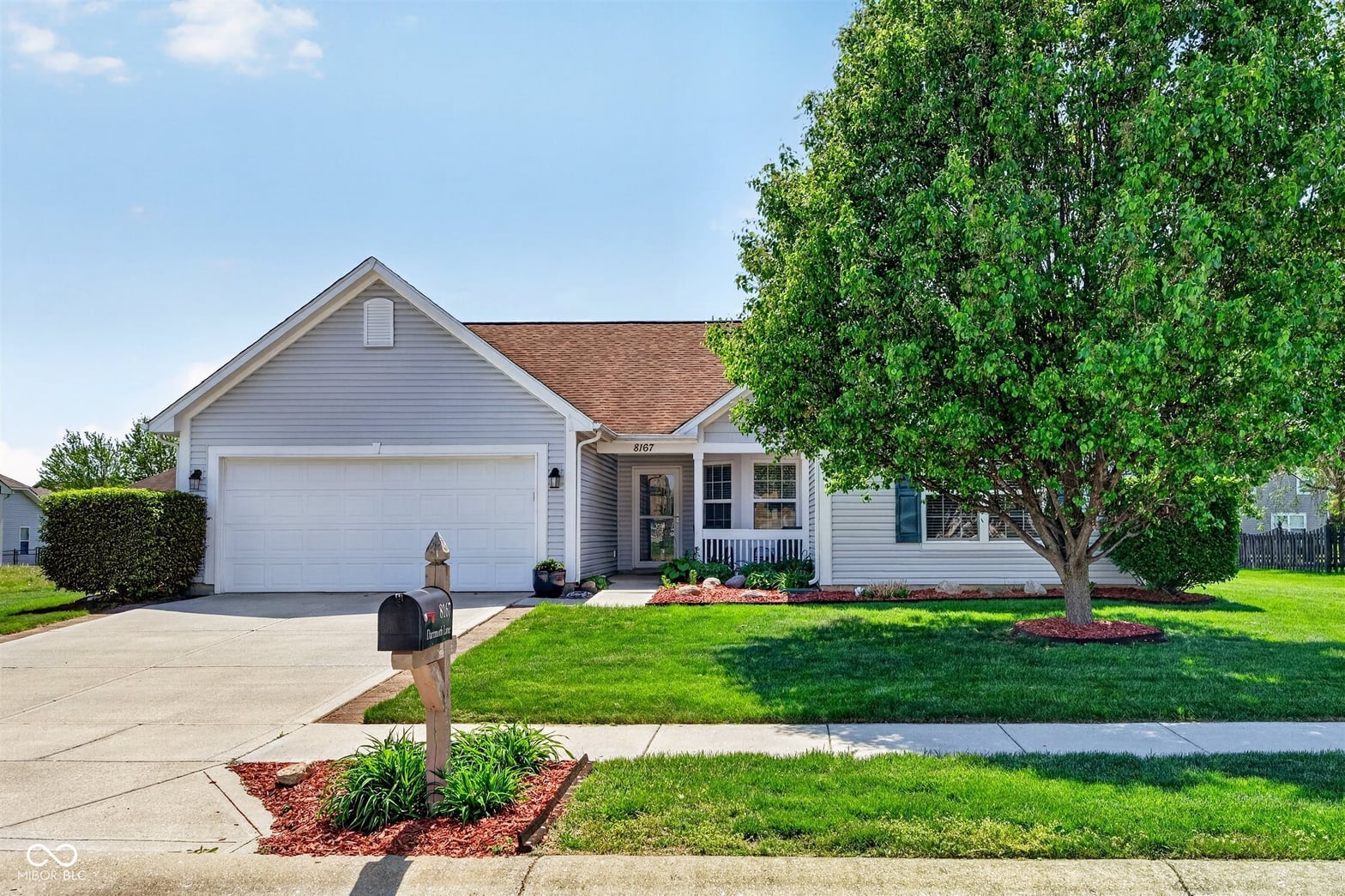 Photo of 8167 Dartmoth Lane, Avon, IN
