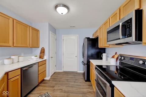 Photo of 8167 Dartmoth Lane, Avon, IN