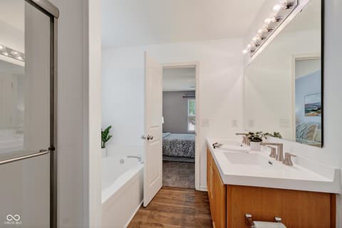 Photo of 8167 Dartmoth Lane, Avon, IN