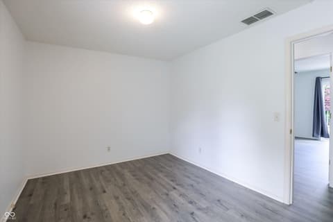 Photo of 7726 Orchard Village Drive, Indianapolis, IN