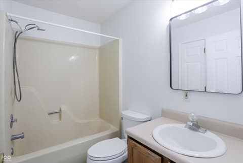 Photo of 7726 Orchard Village Drive, Indianapolis, IN