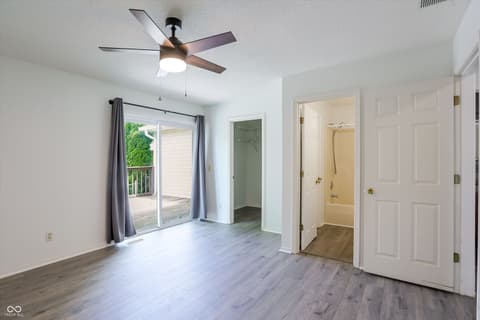 Photo of 7726 Orchard Village Drive, Indianapolis, IN
