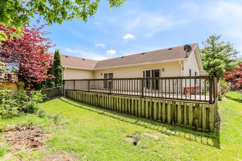 Photo of 7726 Orchard Village Drive, Indianapolis, IN
