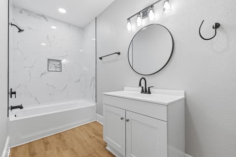 Primary bathroom at 350 S Broadway Street, Atlanta, IN