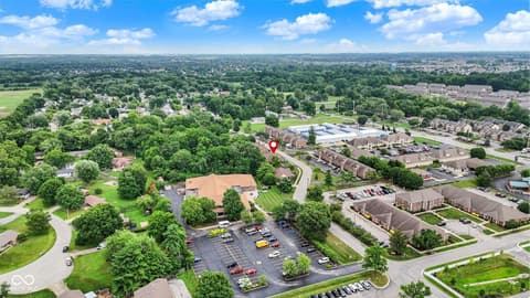 Photo of 1638 Library Boulevard, Greenwood, IN