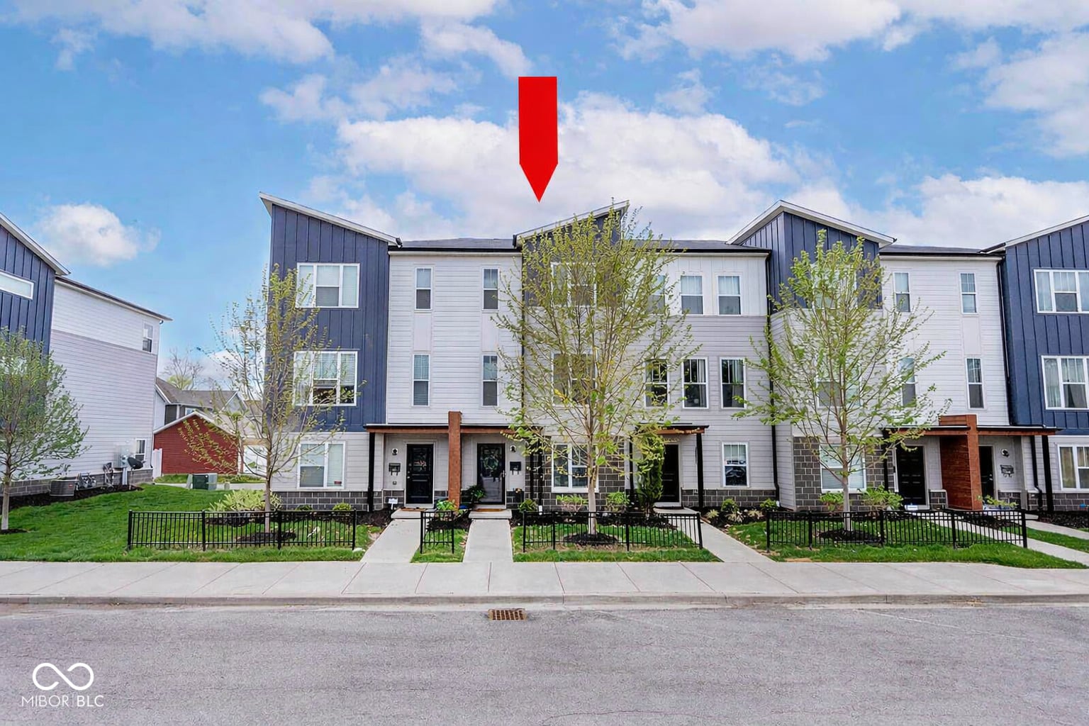 Front exterior at 2919 Kirkbride Way, Indianapolis, IN