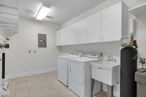 Photo of 6658 Aintree Court, Indianapolis, IN