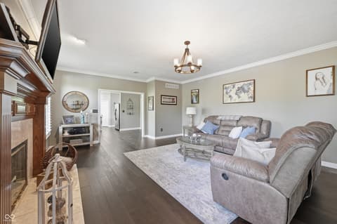 Photo of 6408 Bentworth Way, Indianapolis, IN