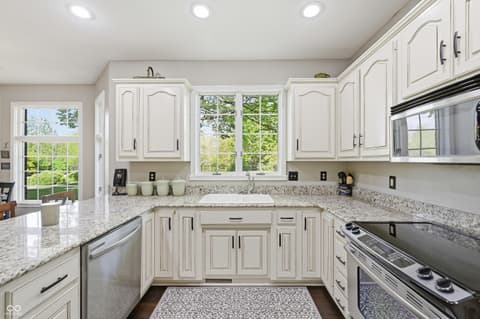 Photo of 6408 Bentworth Way, Indianapolis, IN