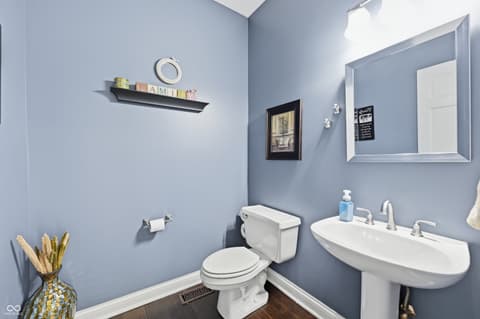 Photo of 6408 Bentworth Way, Indianapolis, IN