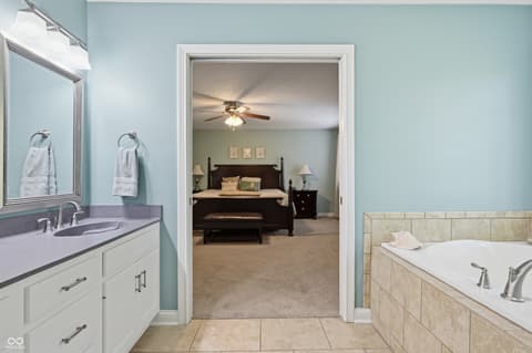 Photo of 6408 Bentworth Way, Indianapolis, IN