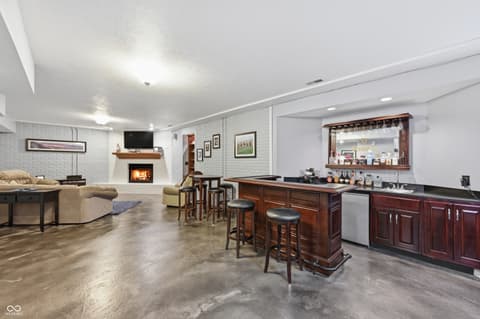 Photo of 6408 Bentworth Way, Indianapolis, IN