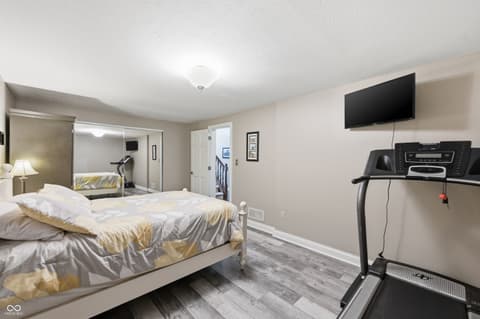 Photo of 6408 Bentworth Way, Indianapolis, IN