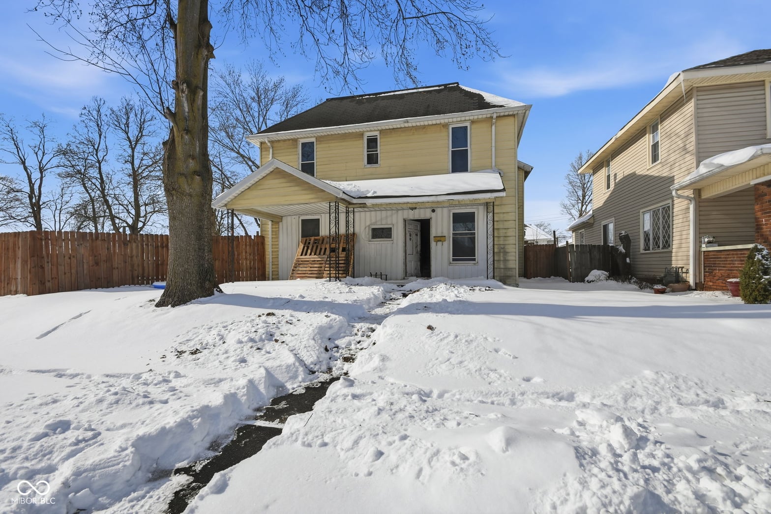 Photo of 2317 Fletcher Street, Anderson, IN
