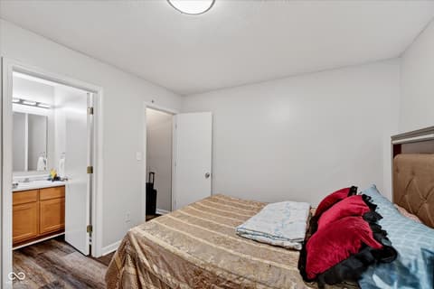 Primary bedroom at 11103 Waterfield Place, Indianapolis, IN