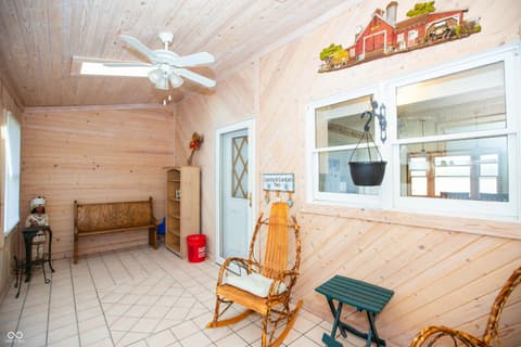 Photo of 8335 N 750 W, Fairland, IN