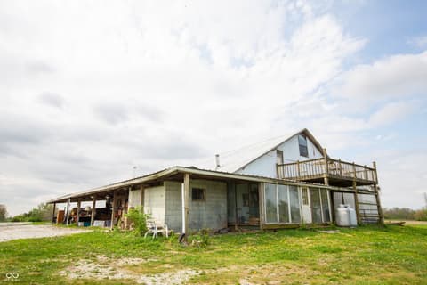 Photo of 8335 N 750 W, Fairland, IN