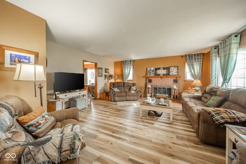 Aerial view at 11910 S County Road 800 W, Daleville, IN