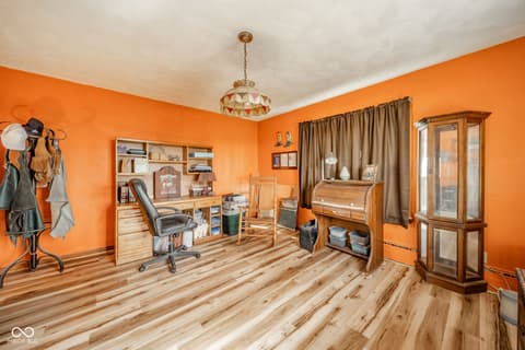 Bonus room at 11910 S County Road 800 W, Daleville, IN