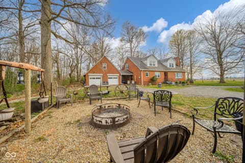 Outdoor living area at 11910 S County Road 800 W, Daleville, IN