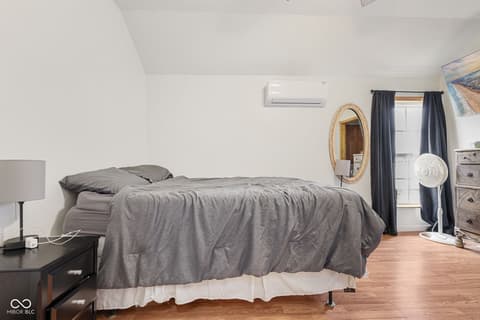 Photo of 903 1/2 S Pleasant Street, Edinburgh, IN