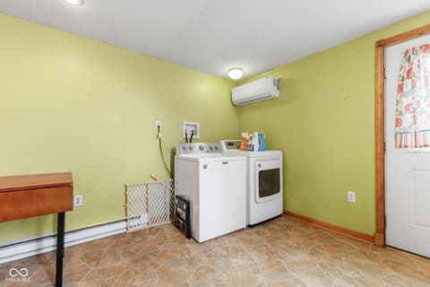 Photo of 903 1/2 S Pleasant Street, Edinburgh, IN
