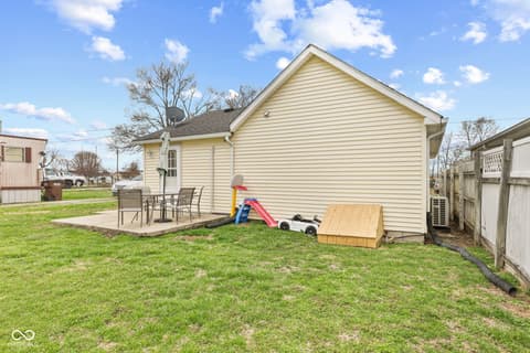 Photo of 903 1/2 S Pleasant Street, Edinburgh, IN