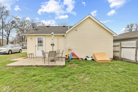 Photo of 903 1/2 S Pleasant Street, Edinburgh, IN