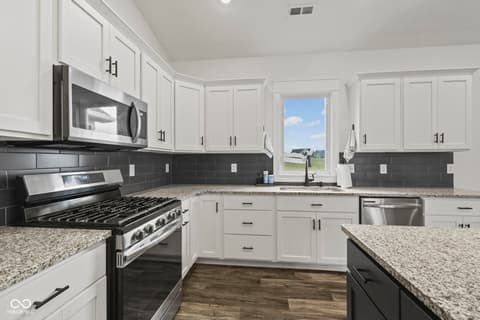 Photo of 542 E Lucy Lane, Ellettsville, IN