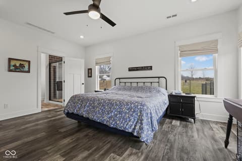 Photo of 542 E Lucy Lane, Ellettsville, IN