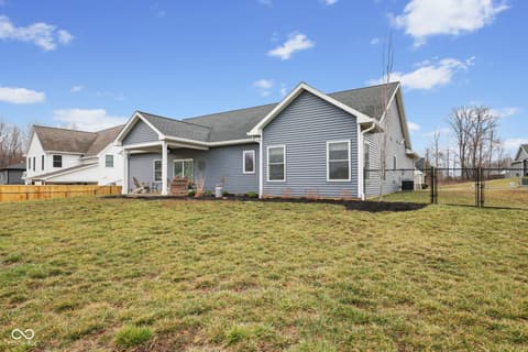 Photo of 542 E Lucy Lane, Ellettsville, IN