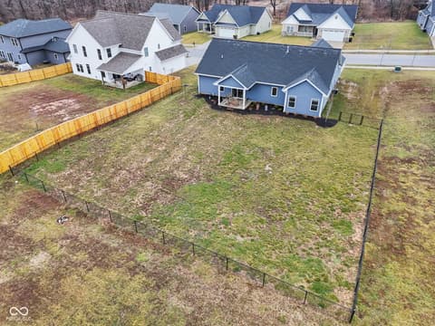 Photo of 542 E Lucy Lane, Ellettsville, IN