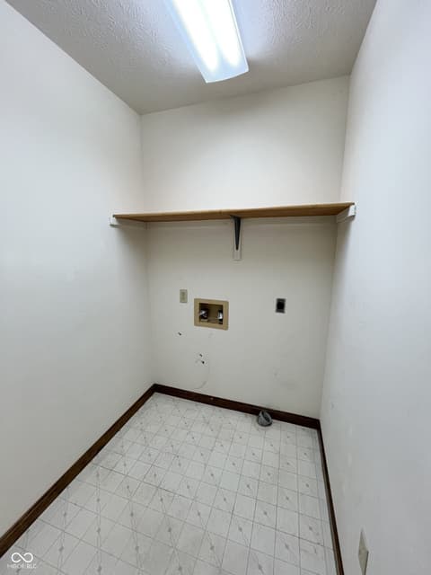 Photo of 823 Freedom Drive, Seymour, IN