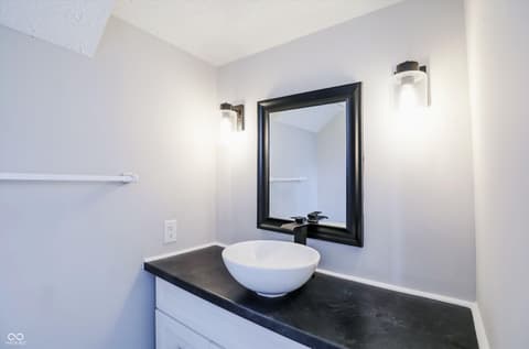 Photo of 9303 Golden Oaks W, Indianapolis, IN