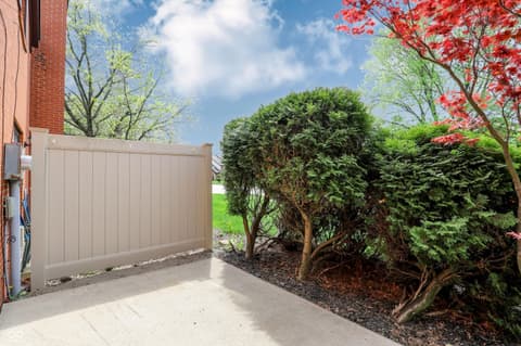 Photo of 9303 Golden Oaks W, Indianapolis, IN