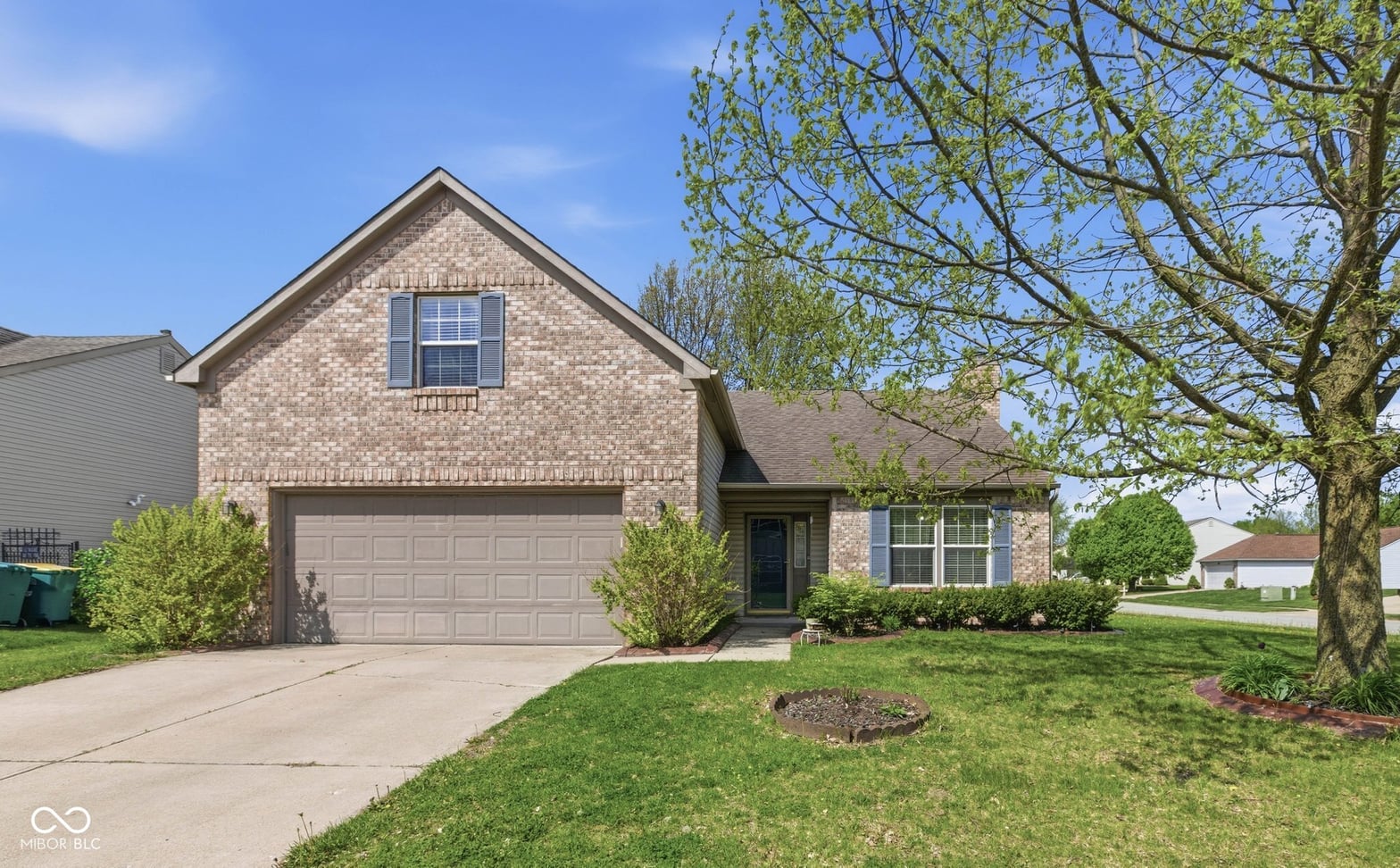 Front exterior at 2074 Alysheba Drive, Indianapolis, IN