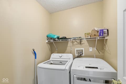 Laundry room at 2074 Alysheba Drive, Indianapolis, IN