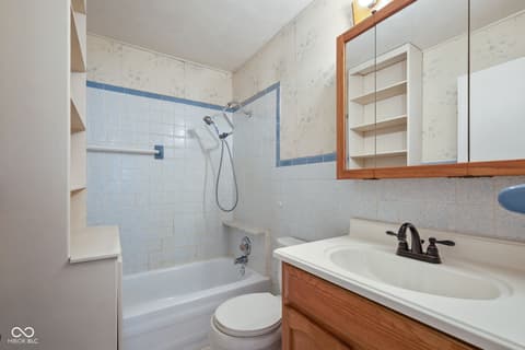 Photo of 7140 Lockwood Lane, Indianapolis, IN