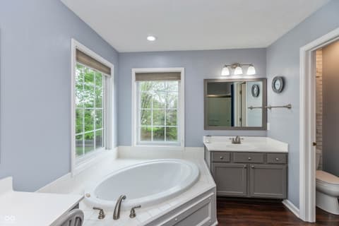 Photo of 8593 Holm Mountain Circle, Avon, IN