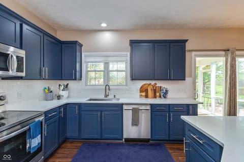 Photo of 8593 Holm Mountain Circle, Avon, IN
