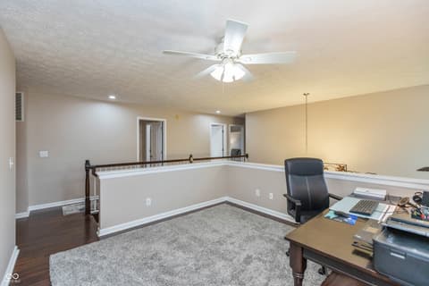 Photo of 8593 Holm Mountain Circle, Avon, IN